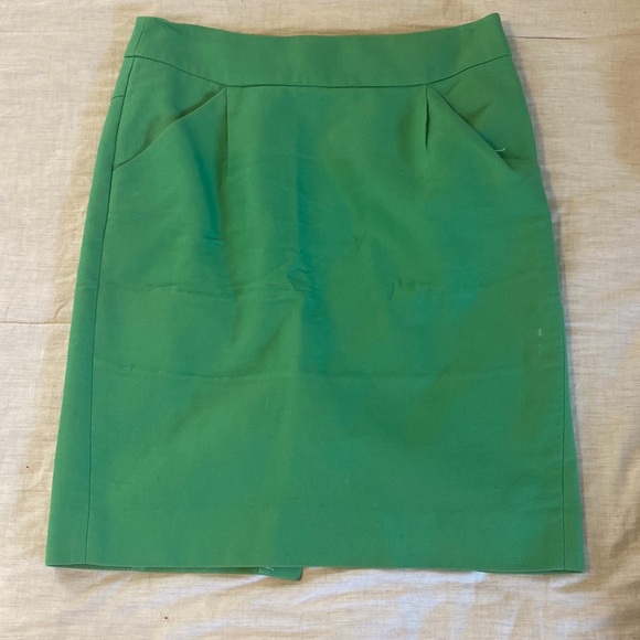 J. Crew Dresses & Skirts - Green Size 2 j.crew pencil skirt
